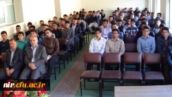 نشست صمیمی سرپرست مرکز بادانشجویان