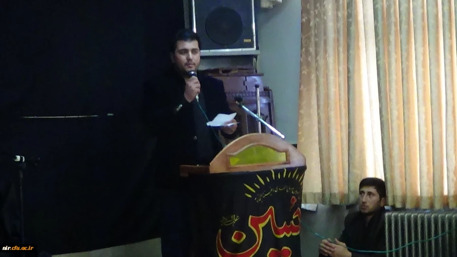 همایش استقبال  دانشجویان ازماه محرم باحضورمسئولین وکارکنان دانشگاه وامام جمعه شهرستان نیردرنمازخانه مرکز 5