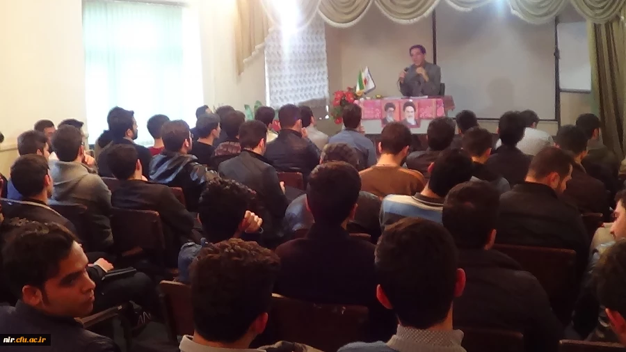 نشصت صمیمی دانشجویان باریاست مرکز 3