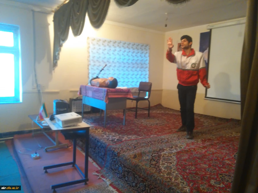 برگزاری کارگاه آموزشی امدادونجات با همکاری هلال احمرشهرستان نیر 3