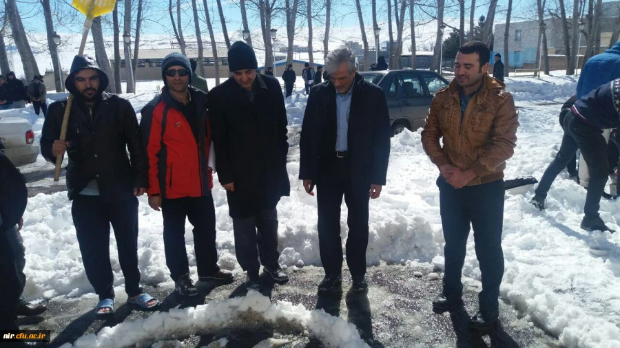 مسابقه و کارگاه حجم سازی با برف 9