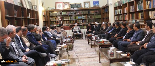 آیت الله امامی کاشانی در دیدار با مدیران دانشگاه فرهنگیان:

انگیزه علاقه و صبر معلمان برای تدریس موجب تحول و رشد دانش آموزان است 2