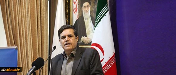 سرپرست دانشگاه فرهنگیان عنوان کرد:

به معلم بودنم افتخار می کنم و هرچه دارم از معلمی است 2