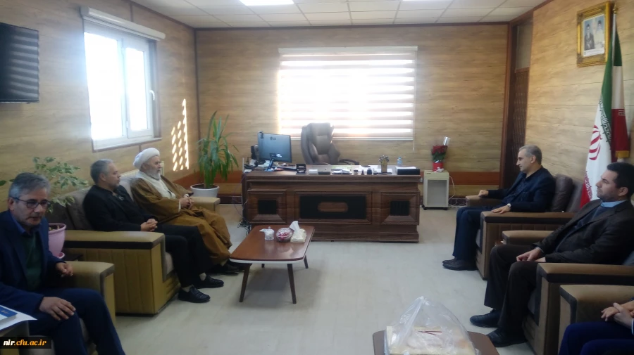 دیدار کارکنان و جمعی از اساتید مرکز با فرماندار محترم شهرستان نیر 2