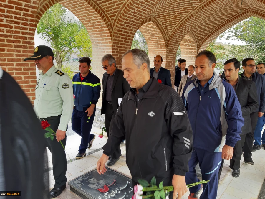 پیاده روی دانشجویان با کارکنان و مسئولین شهری به مناسبت هفته تربیت بدنی 2پیاده روی دانشجویان با کارکنان و مسئولین شهری به مناسبت هفته تربیت بدنی 4