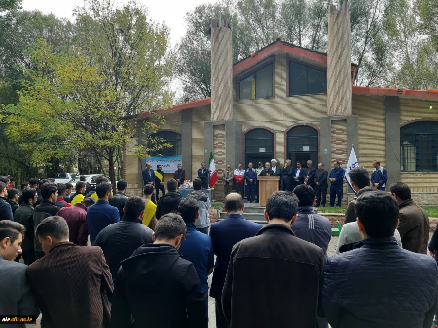 پیاده روی دانشجویان با کارکنان و مسئولین شهری به مناسبت هفته تربیت بدنی 5