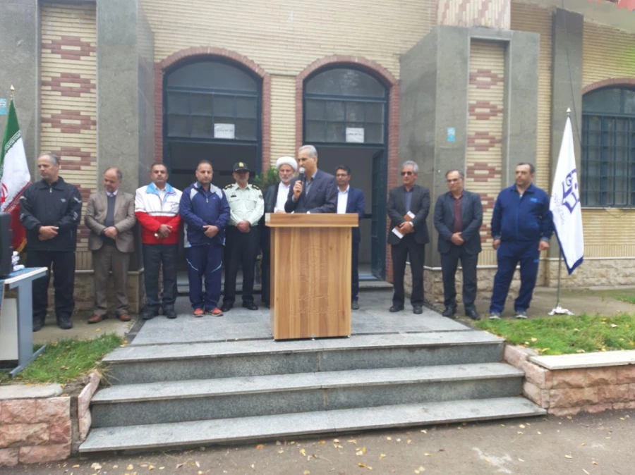 پیاده روی دانشجومعلمان به همراه کلیه کارکنان مرکز آموزش عالی آزادگان نیر و مسئولین ادارات و ارگان های شهرستان نیر به مناسبت هفته تربیت بدنی و طرح یاریگر هم باشیم شورای هماهنکی مبارزه با مواد مخدر 7