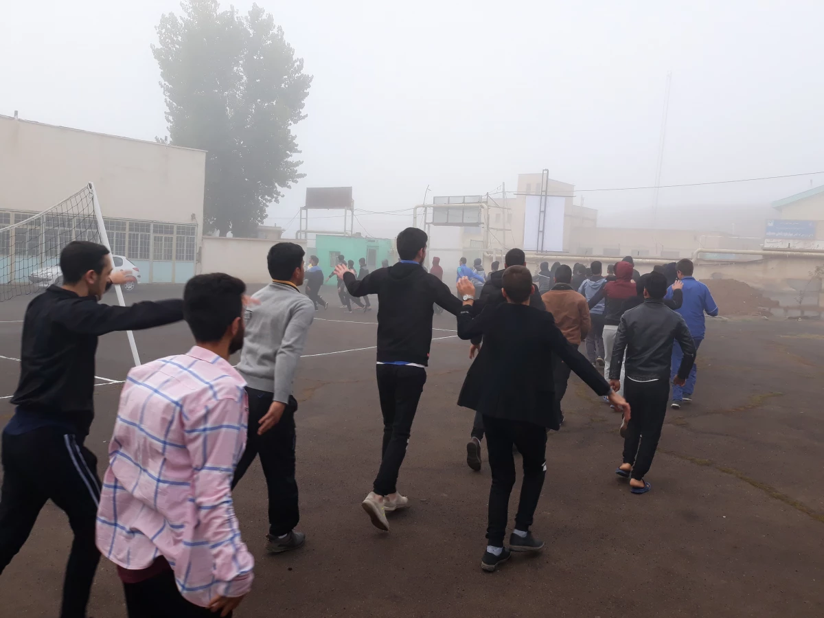 اجرای ورزش صبحگاهی در مرکز آموزش عالی آزادگان نیر 3