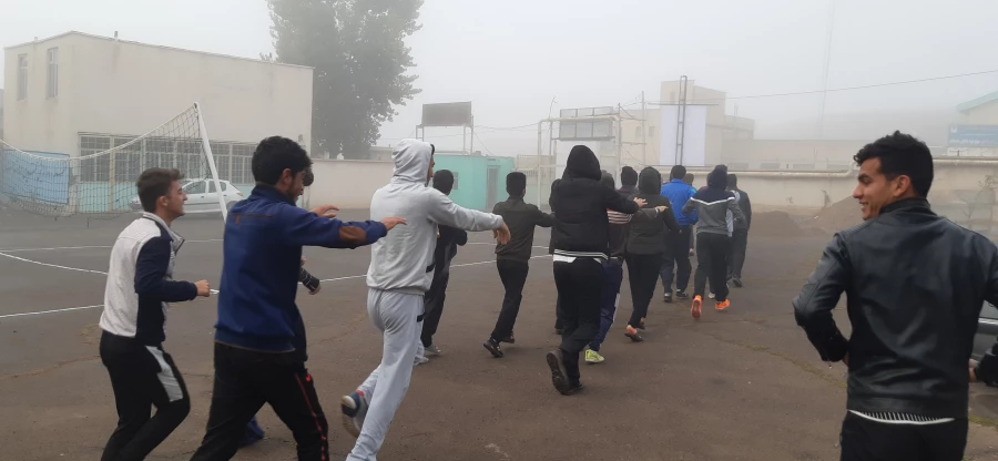 اجرای ورزش صبحگاهی در مرکز آموزش عالی آزادگان نیر 4