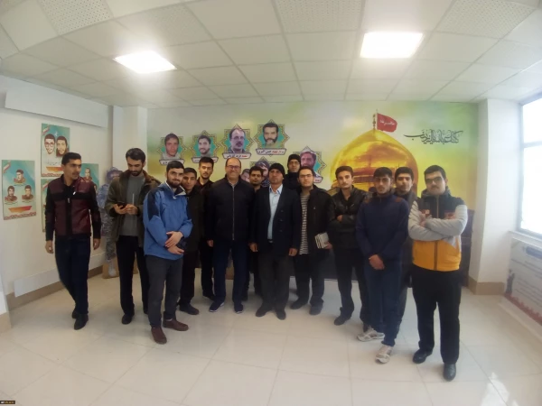 بازدید از مرکز فرهنگی و موزه دفاع مقدس استان اردبیل 3