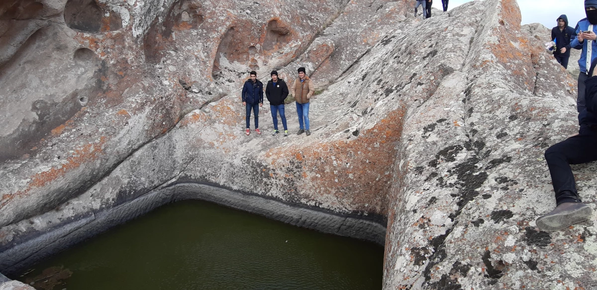 اردوی طبیعت گردی در مناطق ییلاقی و تاریخی روستاهای "اباذر" و "کورعباسلو" نیر 7