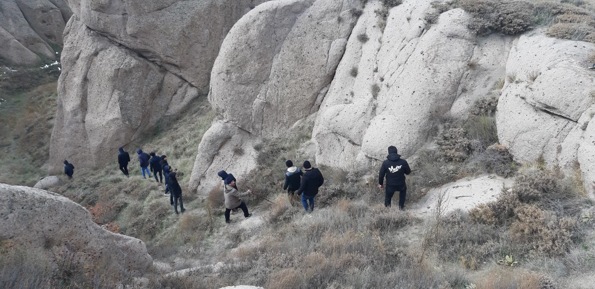 اردوی طبیعت گردی در مناطق ییلاقی و تاریخی روستاهای "اباذر"، "کورعباسلو" و "بولاخلار" نیر 2