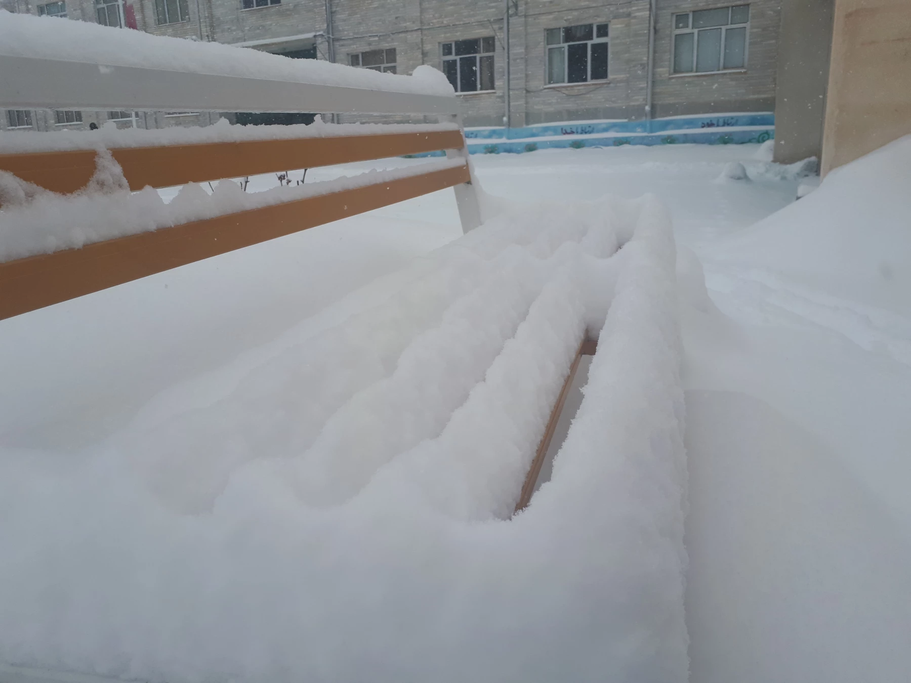 تصاویری از زیبایی های زمستان در مرکز 9