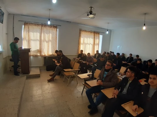  شروع کلاس ها و آغاز ترم بهاره سال تحصیلی 1398-1397
 در مرکز آزادگان نیر 
  2