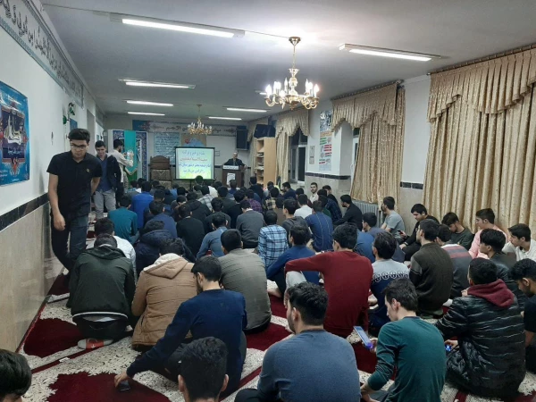 کرسی آزاد اندیشی در مورد انتخابات مجلس و نشست بصیرتی و روشنگری درباره انتخابات 5