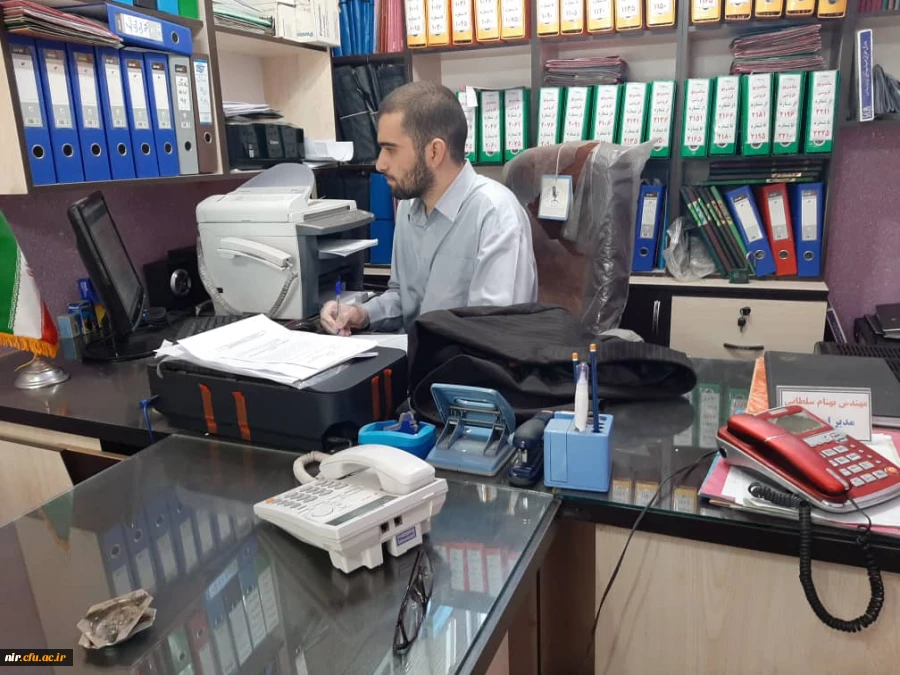 تلاش و همکاری دانشجو معلمان بسیجی مرکز آموزش عالی آزادگان نیر در فعالیت های پبیشگیری از بیماری کرونا 3