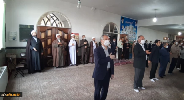 حضور  پورشور کارکنان مرکز آموزش عالی آزادگان نیر در مراسم سالروز رحلت امام خمینی (ره) و شهدای 15 خرداد 2