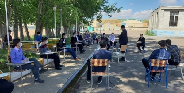 برگزاری کلاس های جبرانی و رفع اشکال در مرکز آموزش عالی آزادگان نیر 2