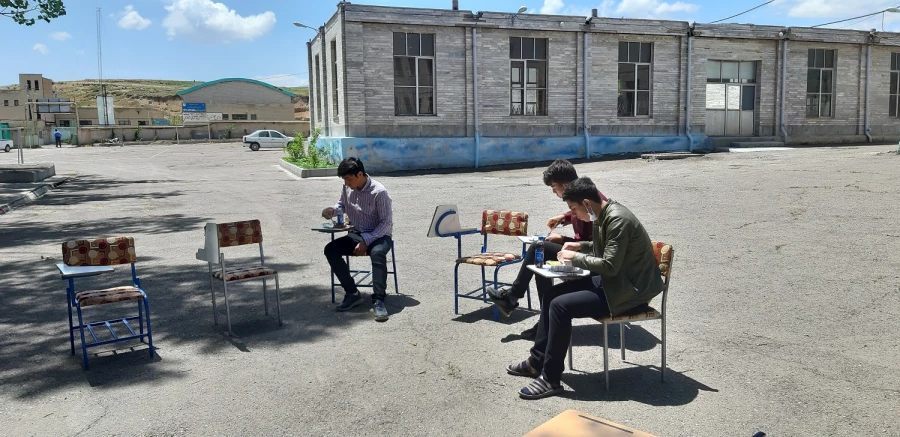 برگزاری کلاس های جبرانی و رفع اشکال در مرکز آموزش عالی آزادگان نیر 14