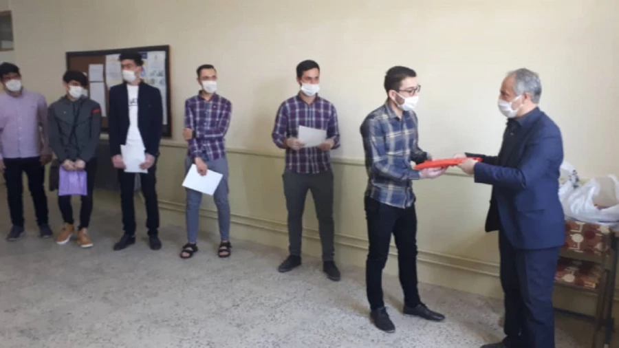 برگزاری کلاس های جبرانی و رفع اشکال در مرکز آموزش عالی آزادگان نیر 15